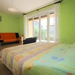 Apartment In Porec/Istrien 37126